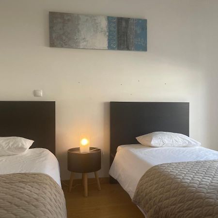 Tejo House River Lisbon Алмада Екстер'єр фото