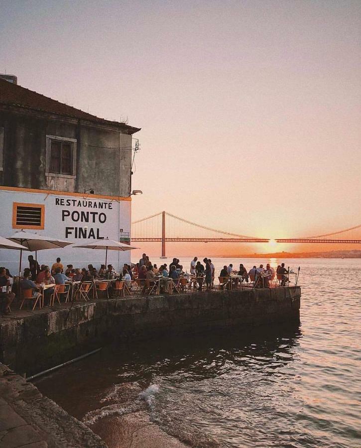 Tejo House River Lisbon Алмада Екстер'єр фото
