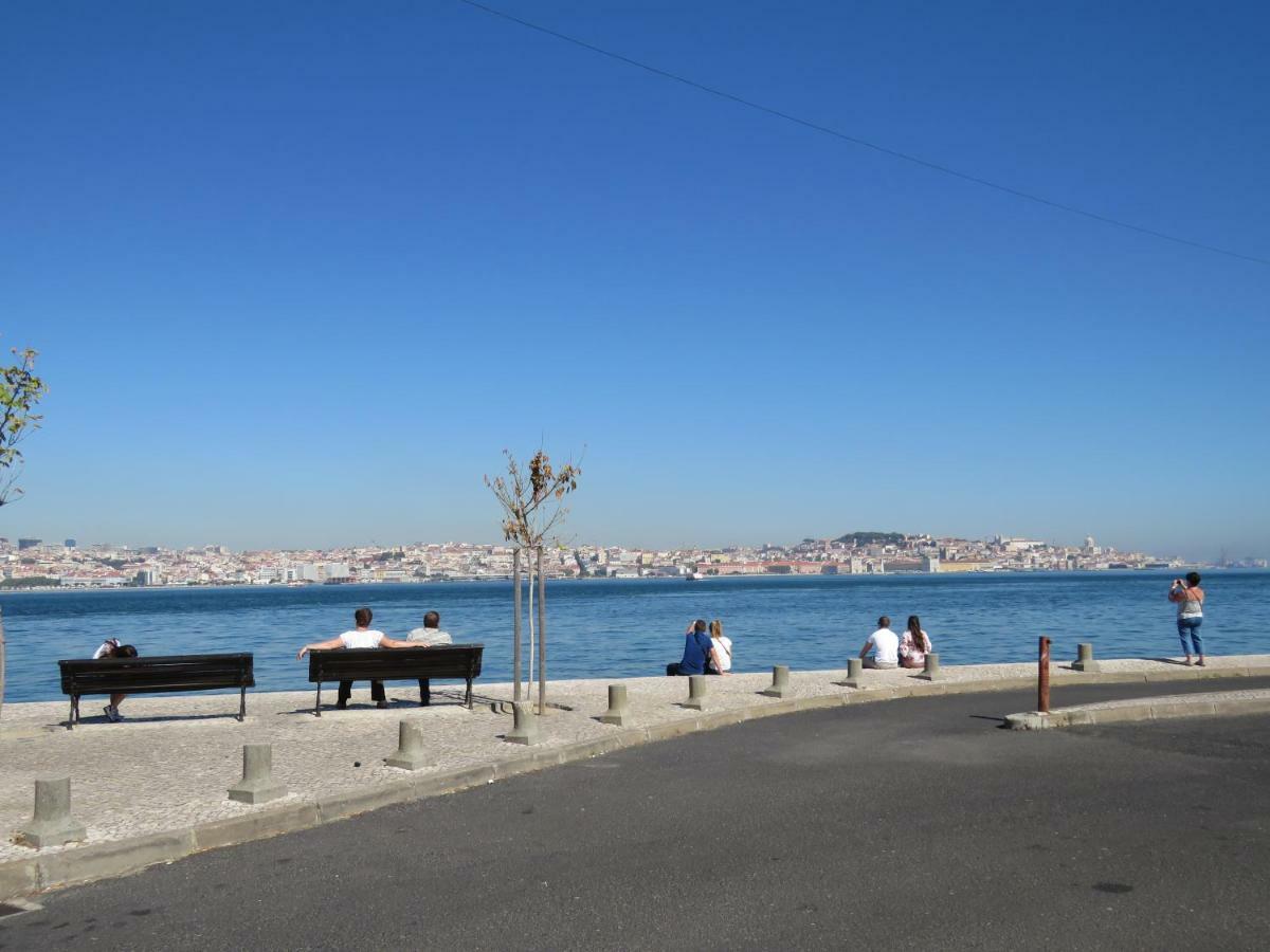 Tejo House River Lisbon Алмада Екстер'єр фото