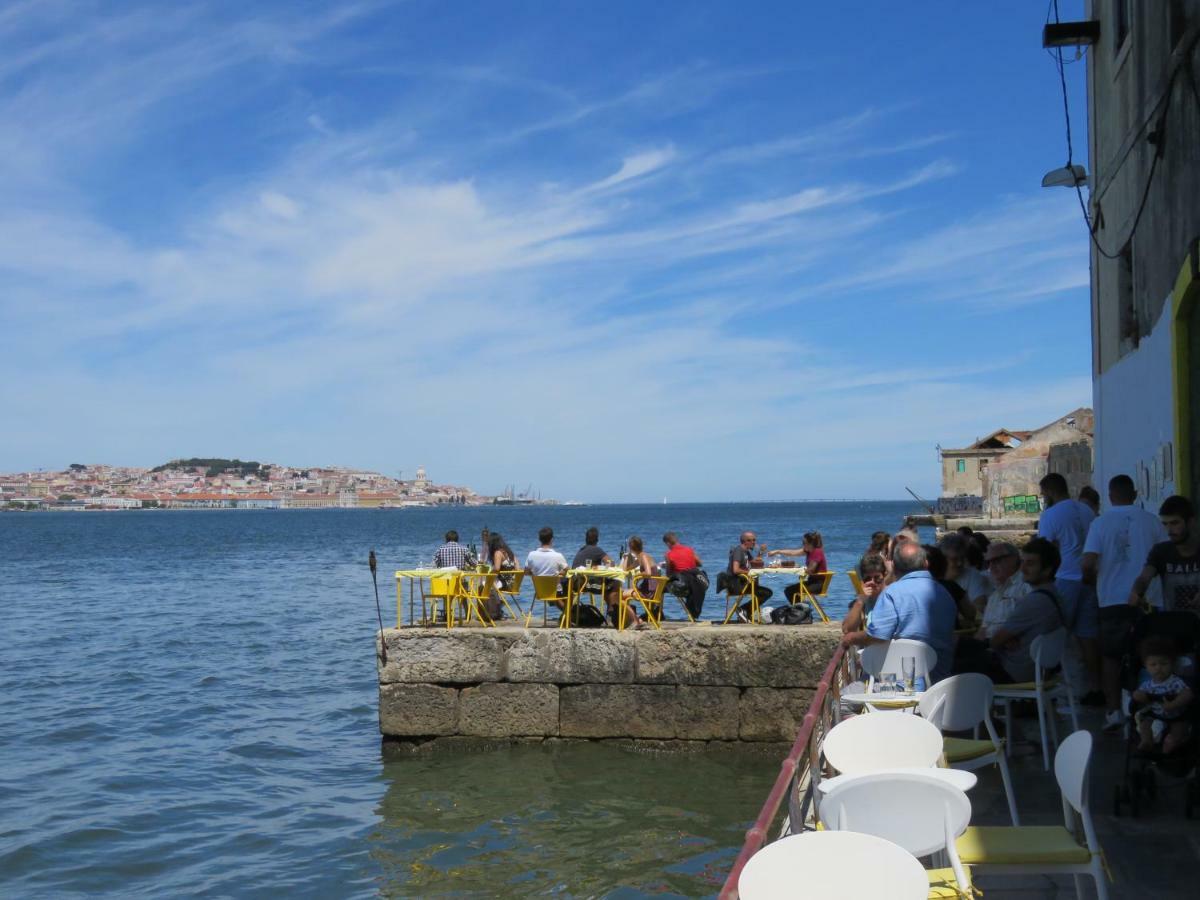 Tejo House River Lisbon Алмада Екстер'єр фото