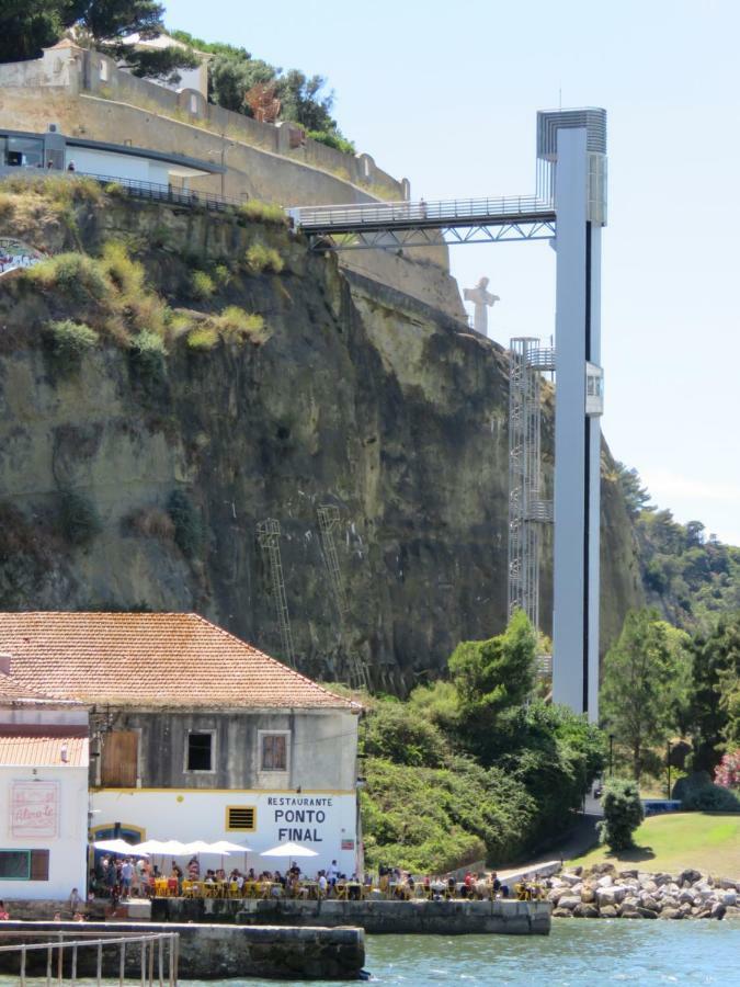 Tejo House River Lisbon Алмада Екстер'єр фото